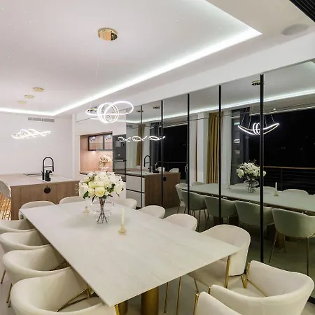 Cos فيلة Grubine